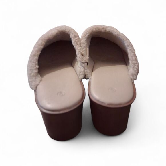 ZBY Clogs Size 9 Platform Fleece Beige Heels Winter Minimalist - Picture 5 of 10